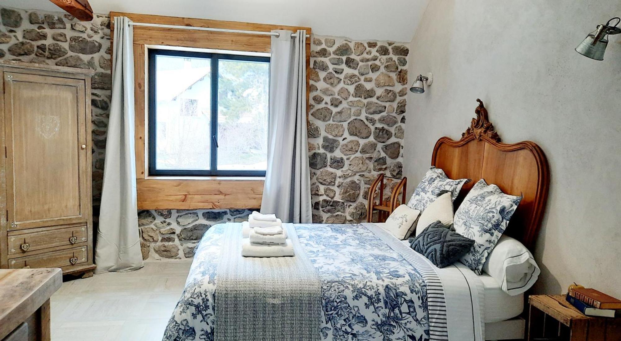 Le Petit Begou Bed & Breakfast Saint-Auban-d'Oze Exterior foto